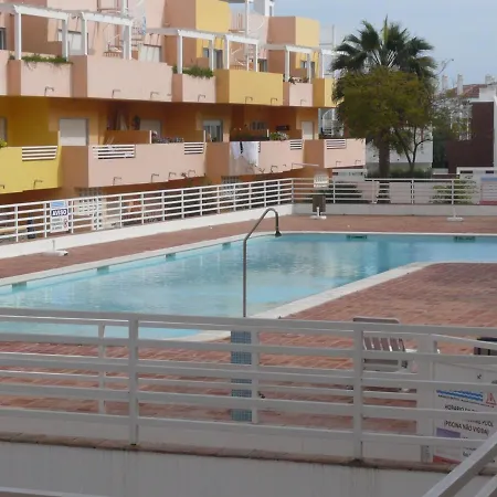 Lägenhet Awa - 2 Bed 2 Bath Ground Floor With Communal Pool And Gardens - Holidays In Cabanas De Tavira