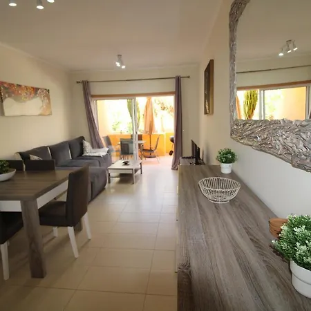Awa - 2 Bed 2 Bath Ground Floor With Communal Pool And Gardens - Holidays In Cabanas De Tavira *